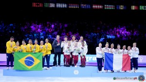 podium wag team ph simone ferraro sfa04845